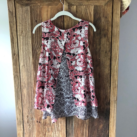 Top - Picture 3 of 3